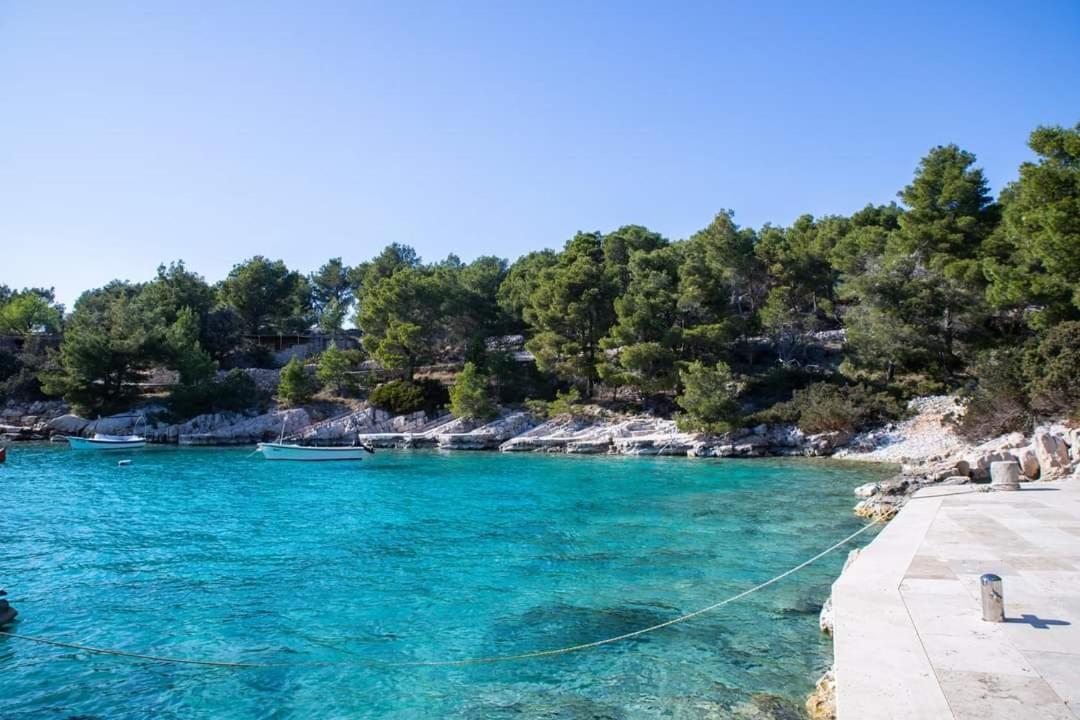 House Anka Βίλα Milna  Εξωτερικό φωτογραφία